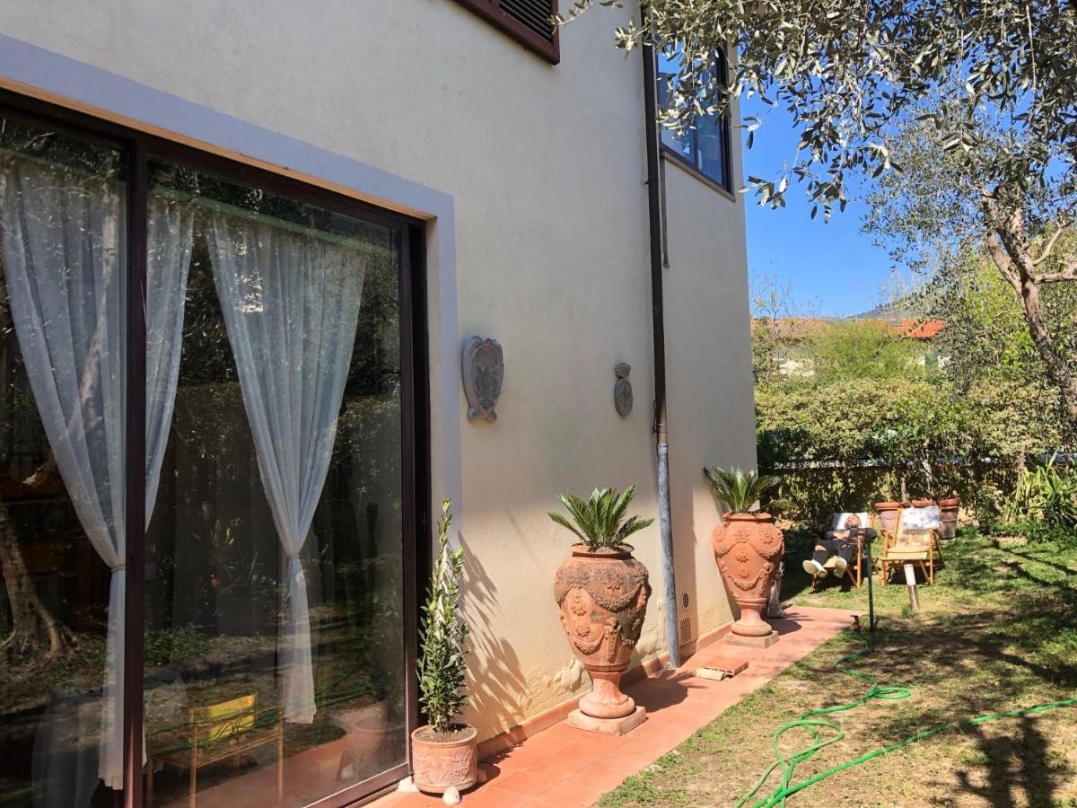 La Villa Bianca - Appartamento In Villa Сесто-Фьорентино Экстерьер фото